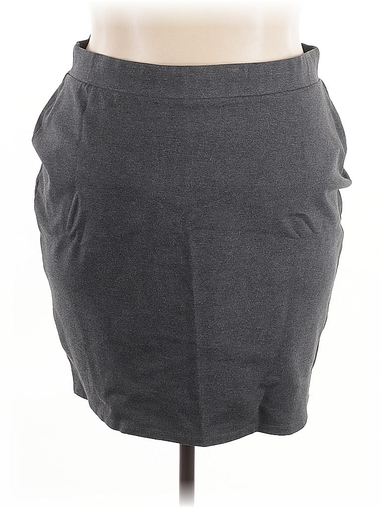 OLD NAVY Pre-owned Casual Skirt In Gray