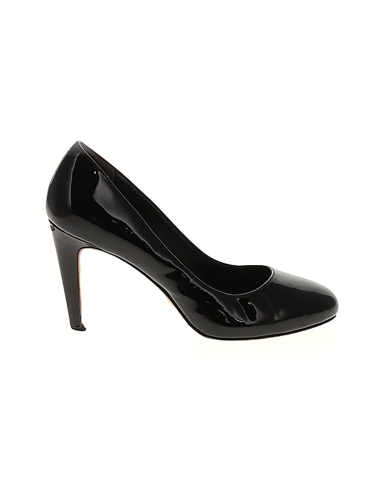 Click to view more detailed imagery on our partner's website Pre-owned Cole Haan Heels In Black