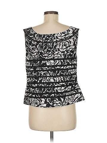 Doncaster Collection Sleeveless Top (view 2)