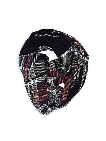 Modena Scarf (view 1)