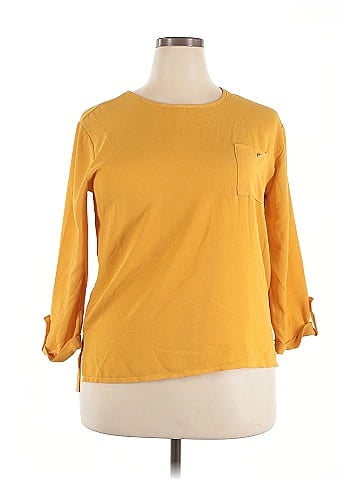Jon & Anna 3/4 Sleeve Top (view 1)