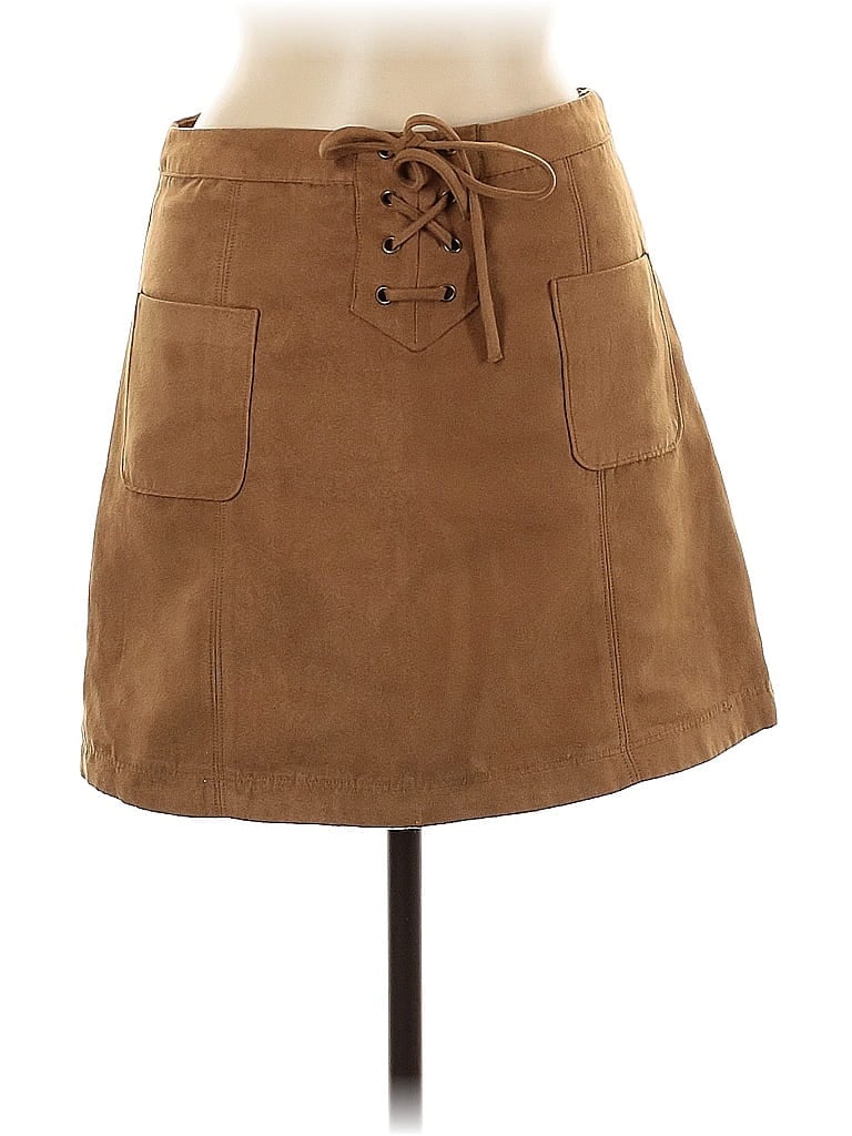 Click to view more detailed imagery on our partner's website Pre-owned Hollister Casual Skirt In Brown