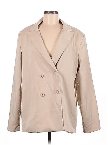 PrettyLittleThing Blazer (view 1)