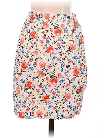 No Boundaries Casual Skirt (view 2)
