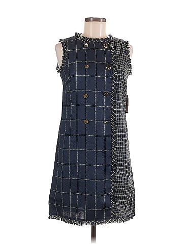 Julia Jordan Casual Dress (view 1)