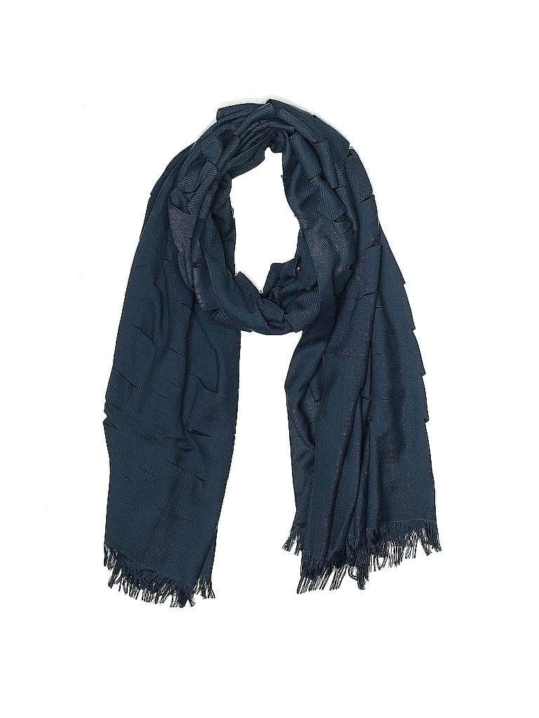 HALOGEN Pre-owned Scarf In Blue