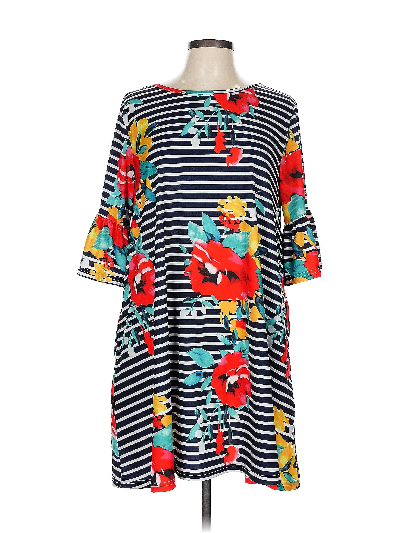 Tickled Teal Women s Dresses On Sale Up To 90 Off Retail ThredUp