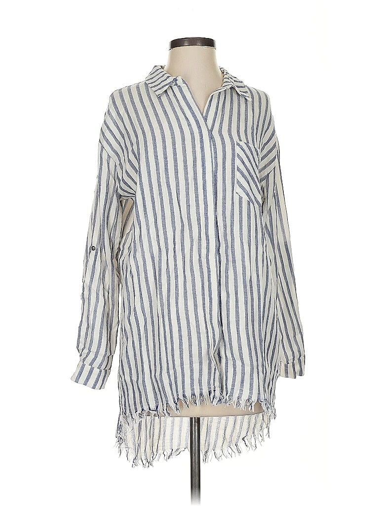 Click to view more detailed imagery on our partner's website Pre-owned Umgee Casual Dress In Blue