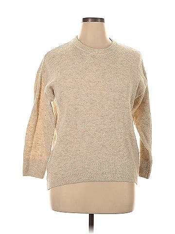 Old Navy Pullover Sweater (view 1)
