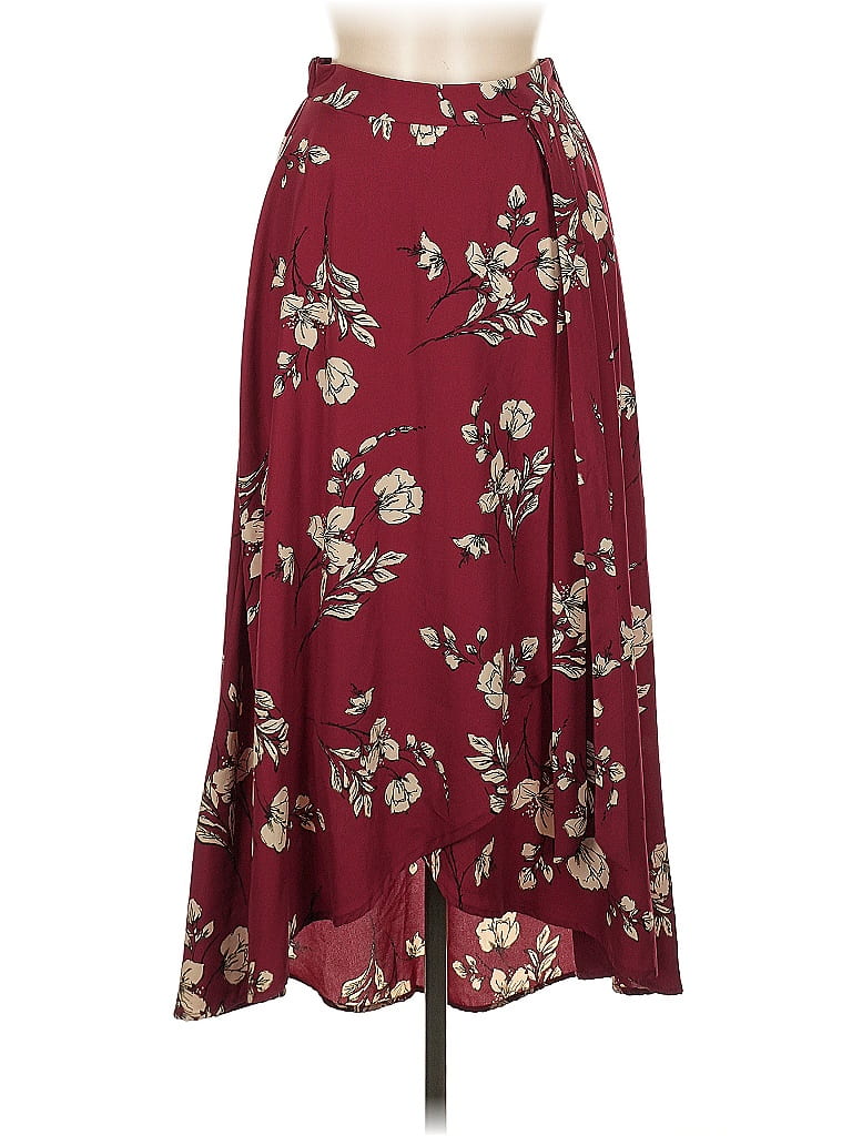 Click to view more detailed imagery on our partner's website Pre-owned Le Lis Casual Skirt