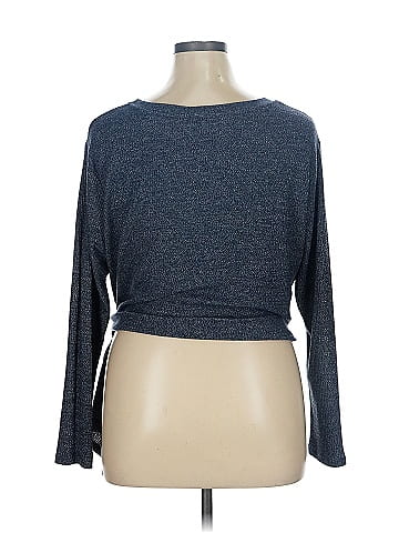 ASTR The Label Pullover Sweater (view 2)