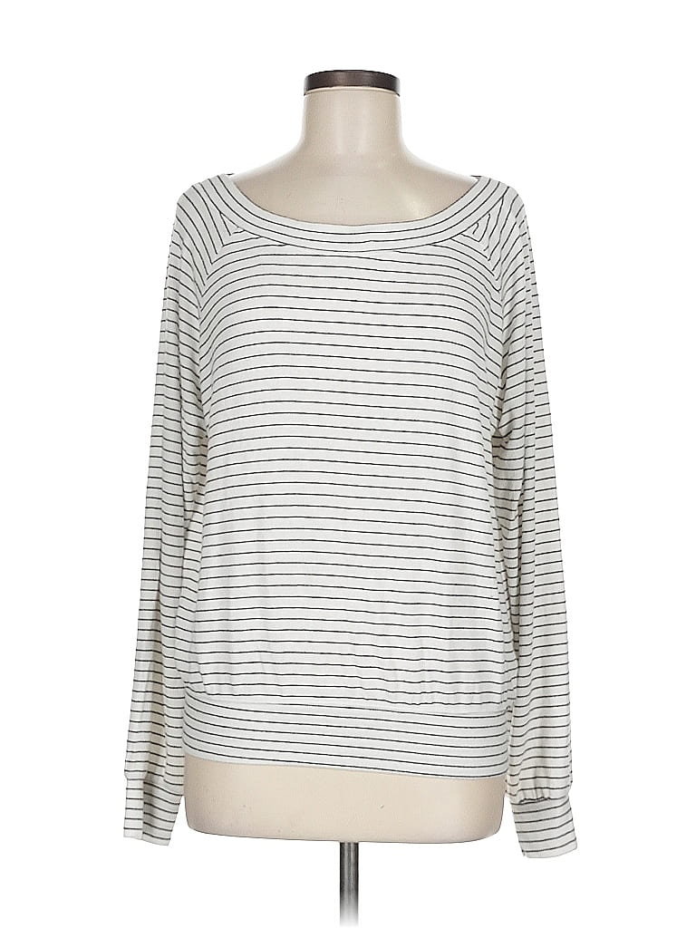 Click to view more detailed imagery on our partner's website Pre-owned Bobi Long Sleeve T-shirt In Silver