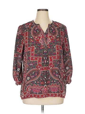 Violet & Claire 3/4 Sleeve Blouse (view 1)