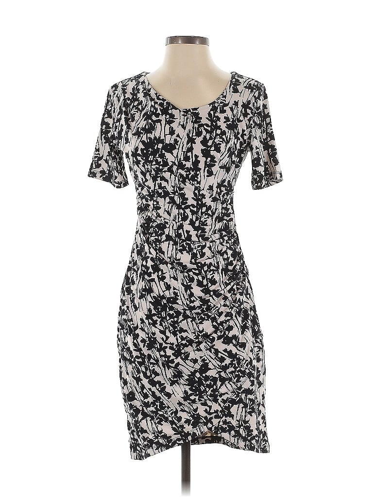 Click to view more detailed imagery on our partner's website Pre-owned H&m Casual Dress In Gray