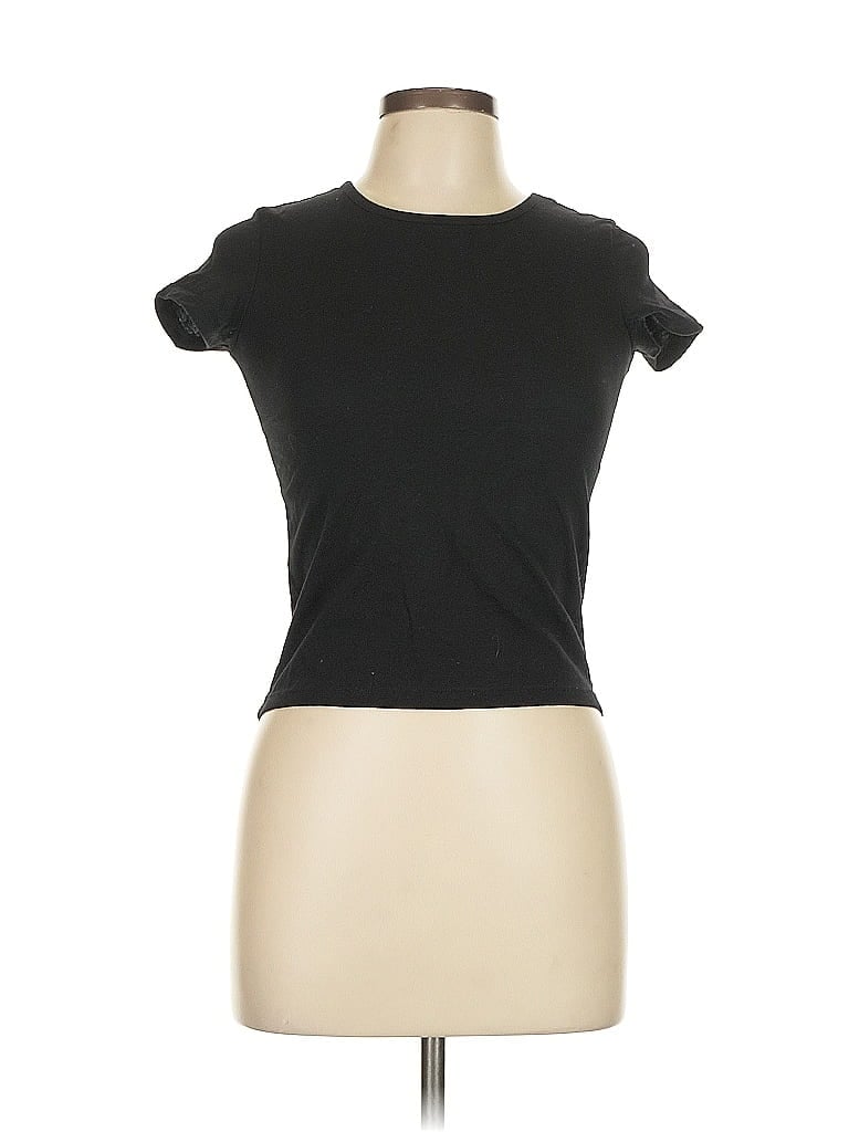 Click to view more detailed imagery on our partner's website Pre-owned Old Navy Short Sleeve Top Black Keyhole Neckline Tops