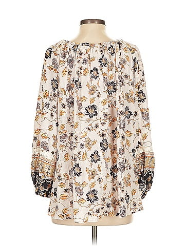 Nostalgia 3/4 Sleeve Blouse (view 2)