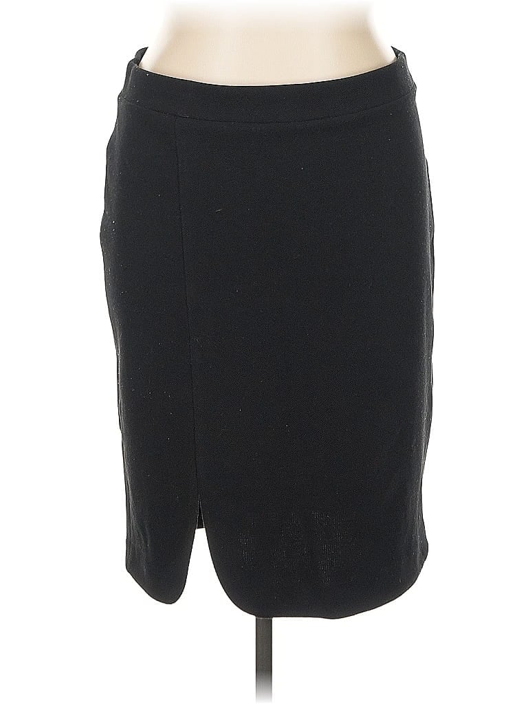 Click to view more detailed imagery on our partner's website Pre-owned Elle Casual Skirt In Black