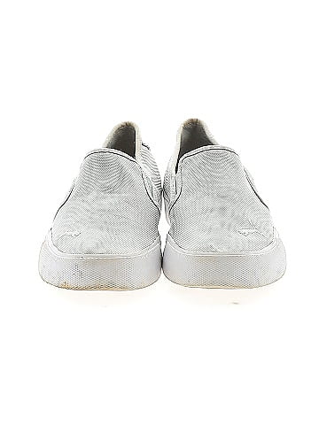 Puma Sneakers (view 2)
