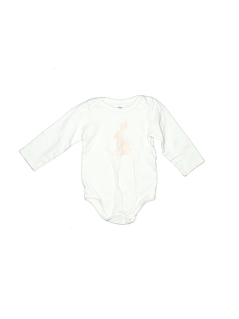 Click to view more detailed imagery on our partner's website Pre-owned Yoga Sprout Kids' Long Sleeve Onesie In White