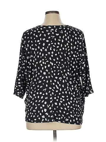 Kim & Cami Long Sleeve T-Shirt (view 2)