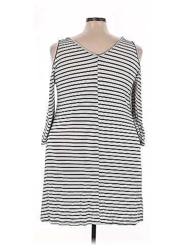 Wishful Park Casual Dress (view 2)
