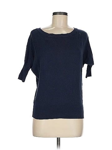 I H81 Pullover Sweater (view 1)