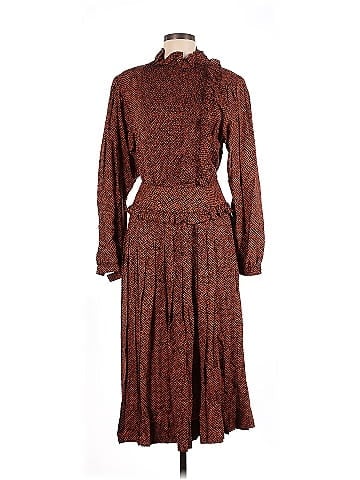 Albert Nipon Casual Dress (view 1)