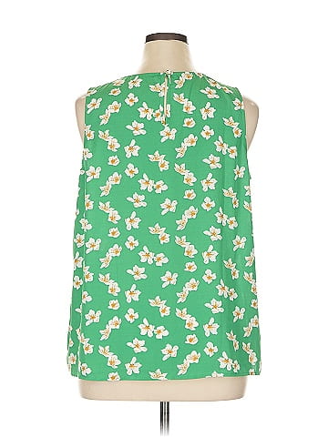 Fun2Fun Sleeveless Blouse (view 2)