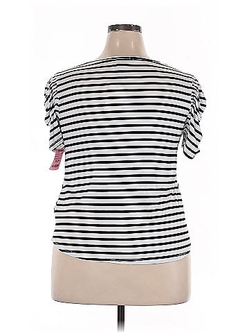 Green Envelope Short Sleeve Top (view 2)