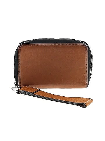 Pour La Victoire Leather Wristlet (view 1)