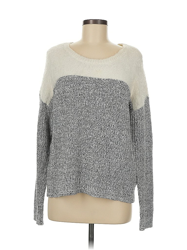 Pre-owned Vince Camuto Pullover Sweater In Gray
