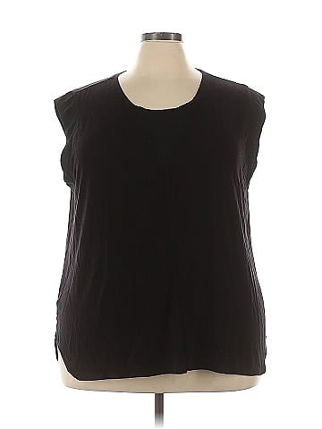Lyssé Sleeveless T-Shirt (view 1)