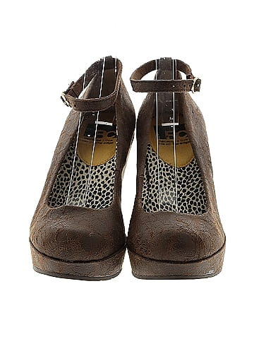 bc Wedges (view 2)