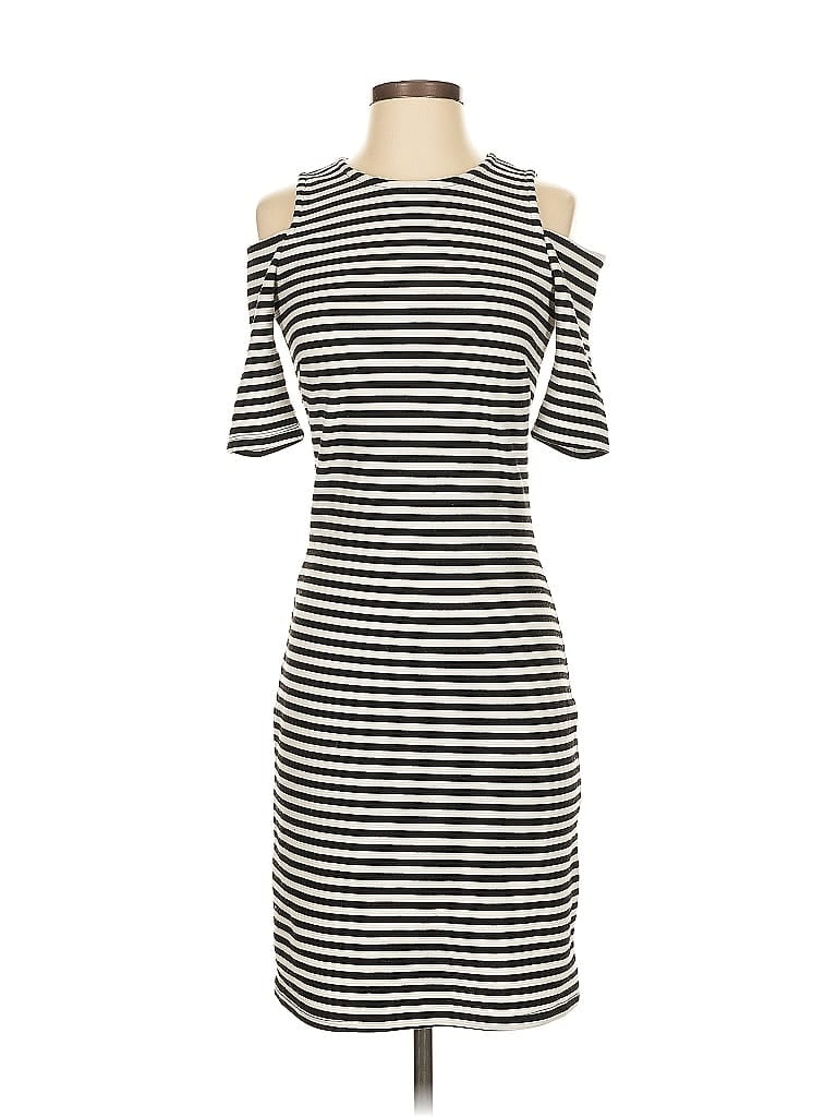 Pre-owned H&m Casual Dress In Black