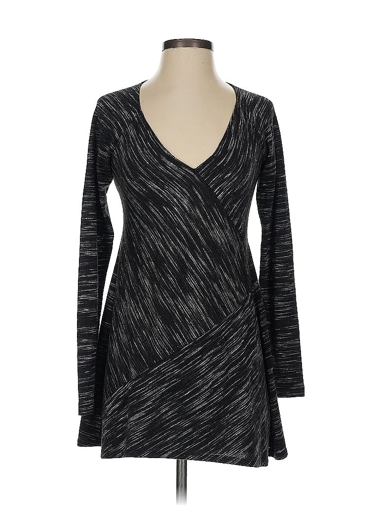 Pre-owned Max Studio Casual Dress In Gray