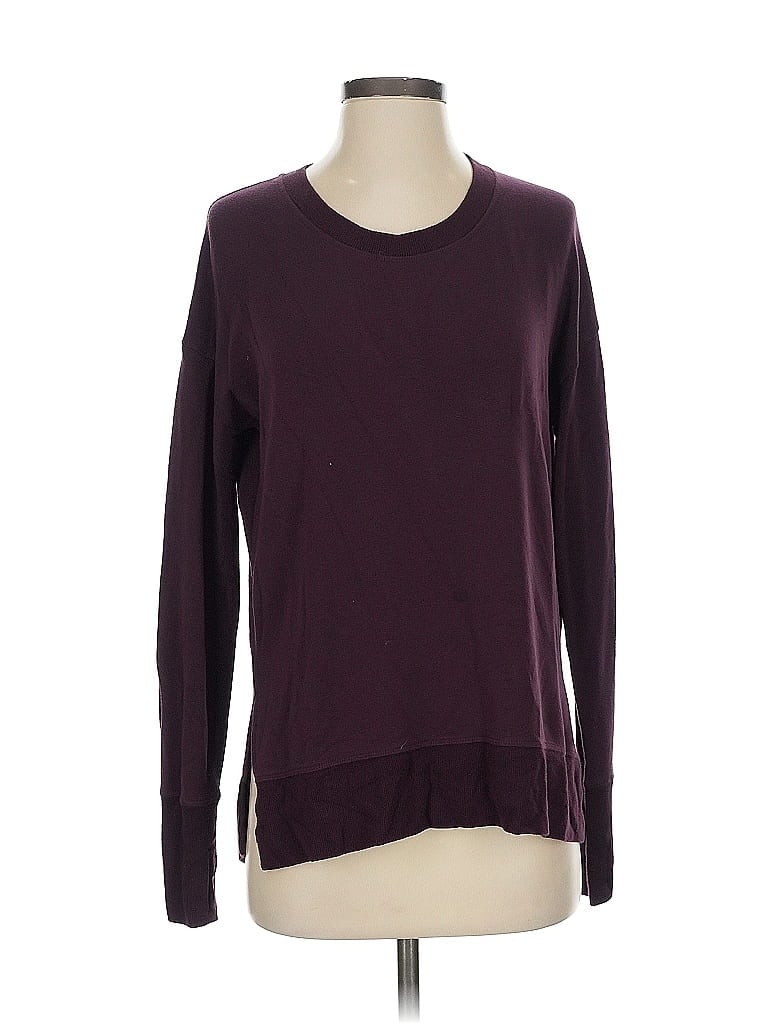 Pre-owned Athleta Long Sleeve T-shirt In Burgundy