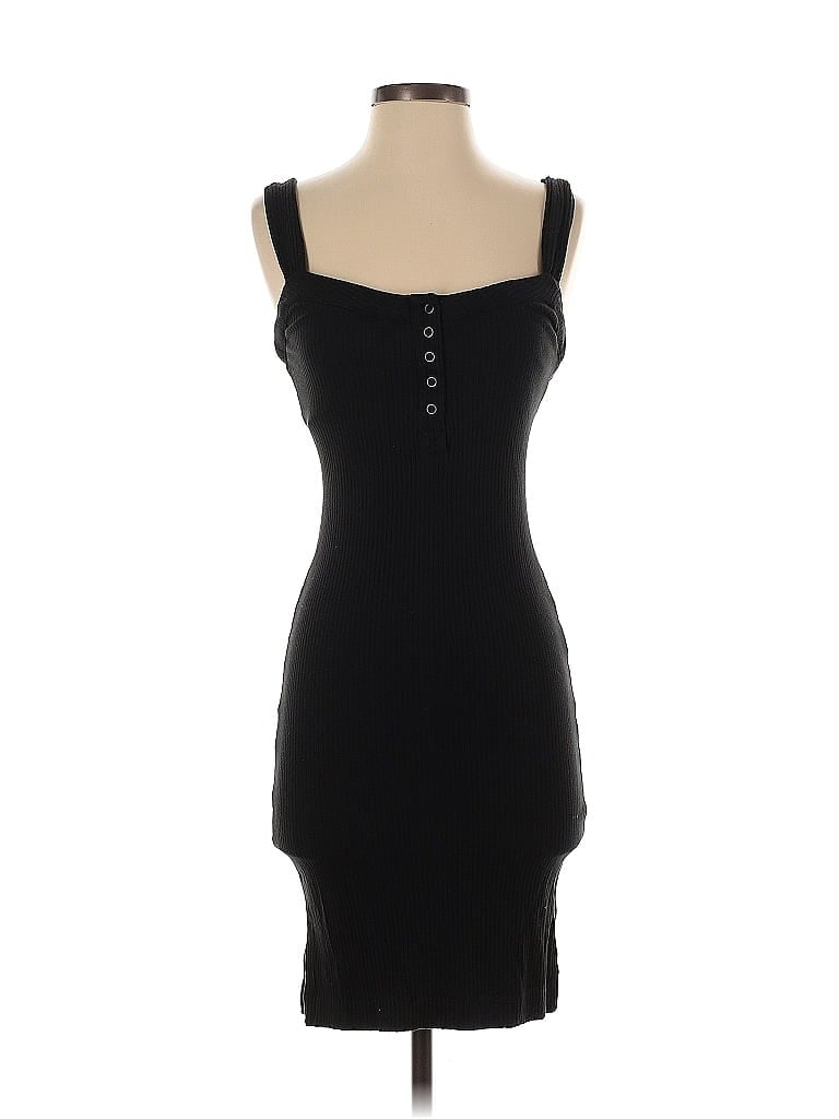 Click to view more detailed imagery on our partner's website Pre-owned L*space Casual Dress In Black