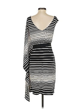 Max and cleo white and black dress front circle store details size 6