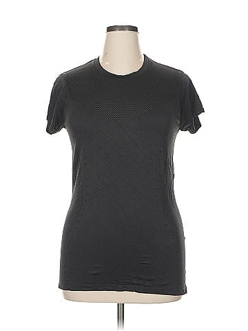 The Drop Short Sleeve T-Shirt (view 1)