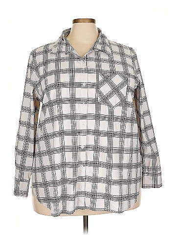Lyssé 3/4 Sleeve Button-Down Shirt (view 1)