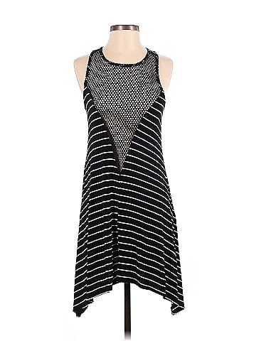 Lily Bleu Casual Dress (view 1)