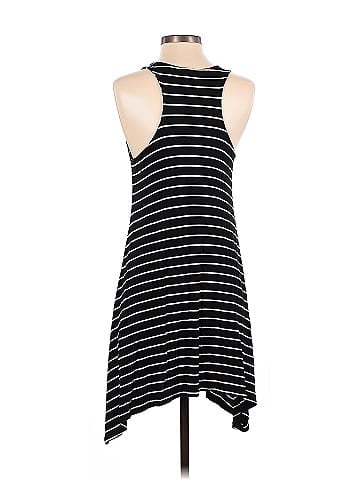Lily Bleu Casual Dress (view 2)