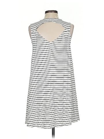 American Eagle Outfitters Casual Dress (view 2)