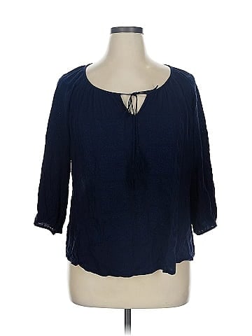 Solitaire 3/4 Sleeve Blouse (view 1)