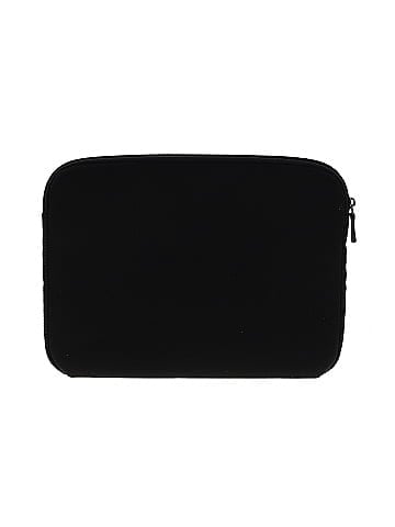 Amazon Basics Laptop Bag (view 2)