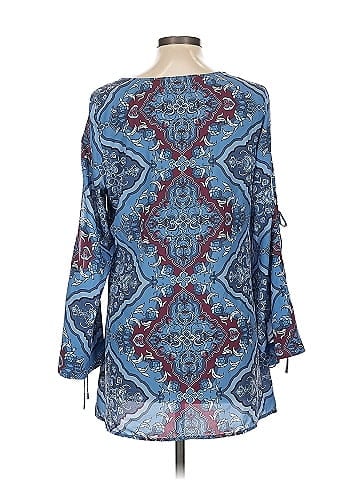 Octavia 3/4 Sleeve Blouse (view 2)