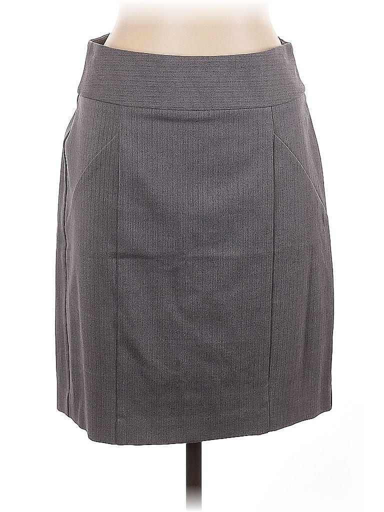 Click to view more detailed imagery on our partner's website Pre-owned Banana Republic Formal Skirt In Gray