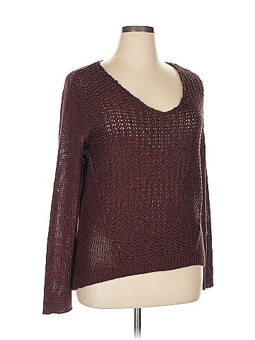 RDI Pullover Sweater (view 2)