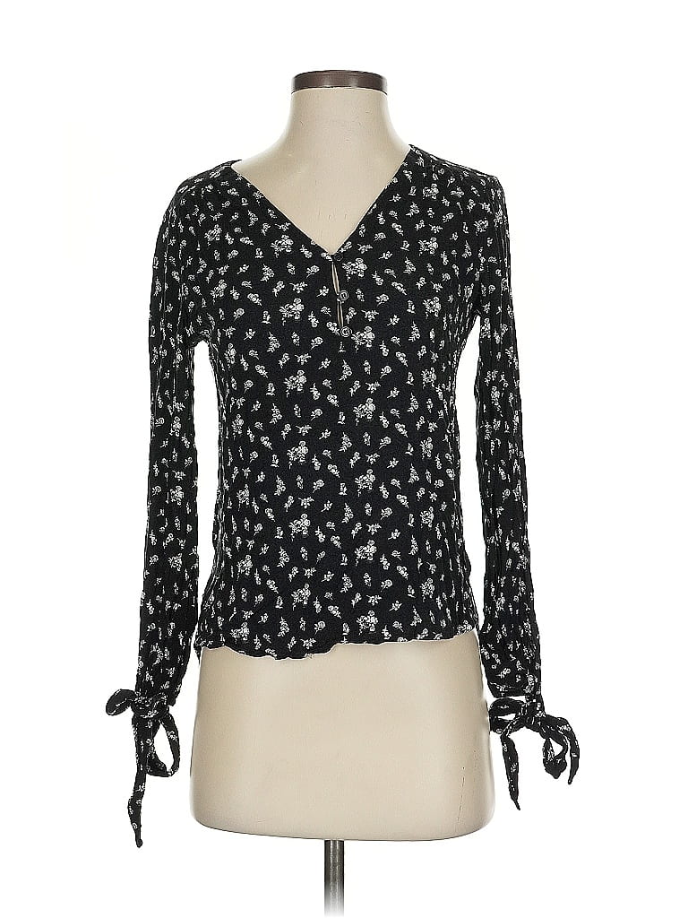 Pre-owned Hinge Long Sleeve T-shirt In Black