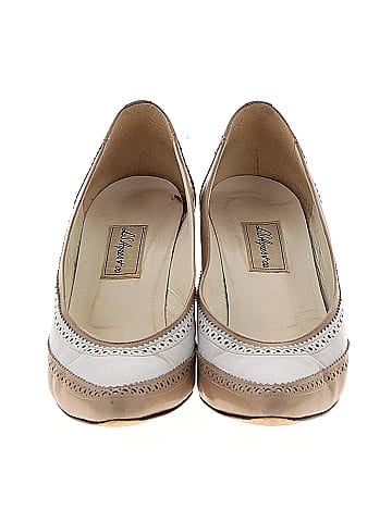 Ayres Heels (view 2)